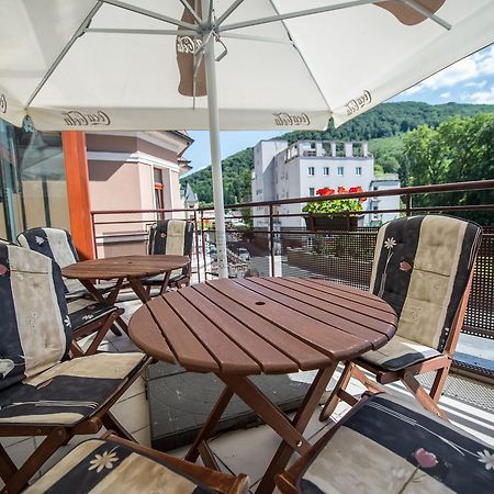 Garni Hotel Praha 트렌시안스케테플리스 외부 사진