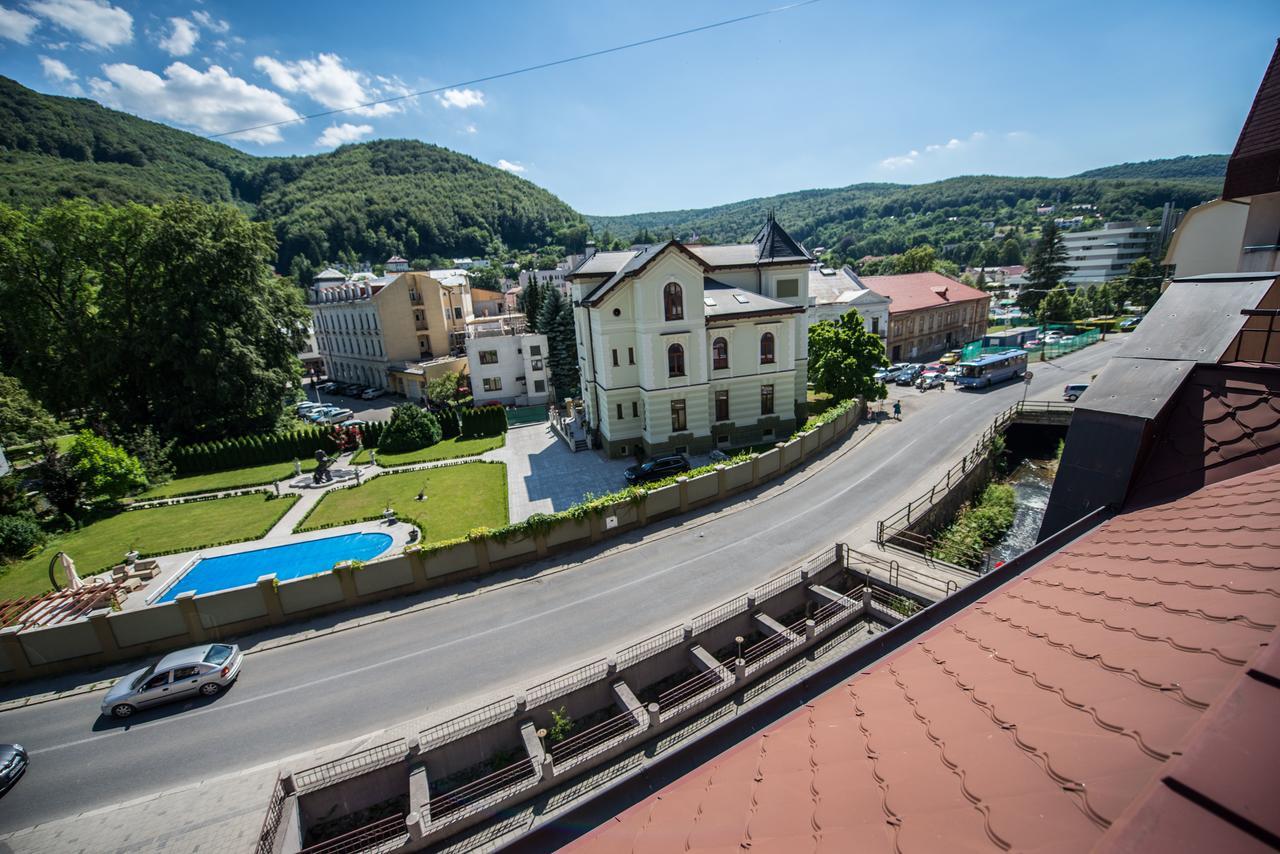Garni Hotel Praha 트렌시안스케테플리스 외부 사진